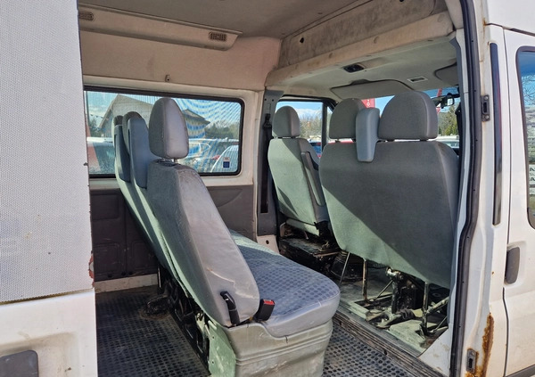Ford Transit cena 19900 przebieg: 365000, rok produkcji 2011 z Szadek małe 172